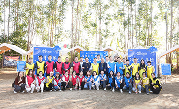 路行天下，维达巅峰——2025年问鼎娱乐年会盛典