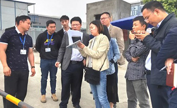 成都高新区领导到访成都问鼎调研